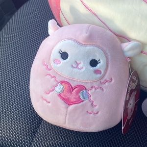 Squishmallow Lala the Lamb 5” valentines 2023 hard to find